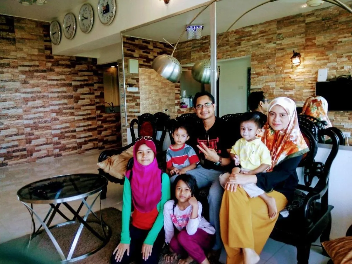 Apartment Agoda C View @ Sri Sayang Beach Resort Batu Ferringhi
